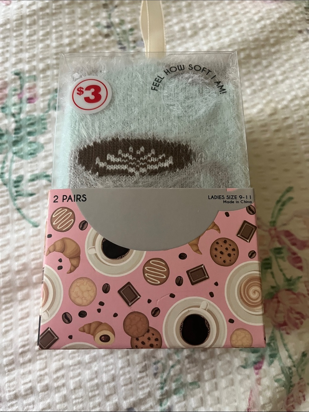 Ladies Plush Fuzzy Socks - Light Mint